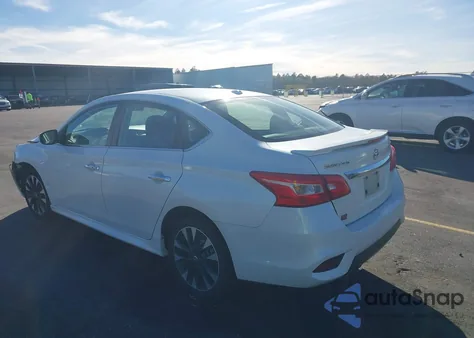2017 Nissan Sentra Sr z USA, uszkodzony, nr VIN 3N1AB7AP3HY217842